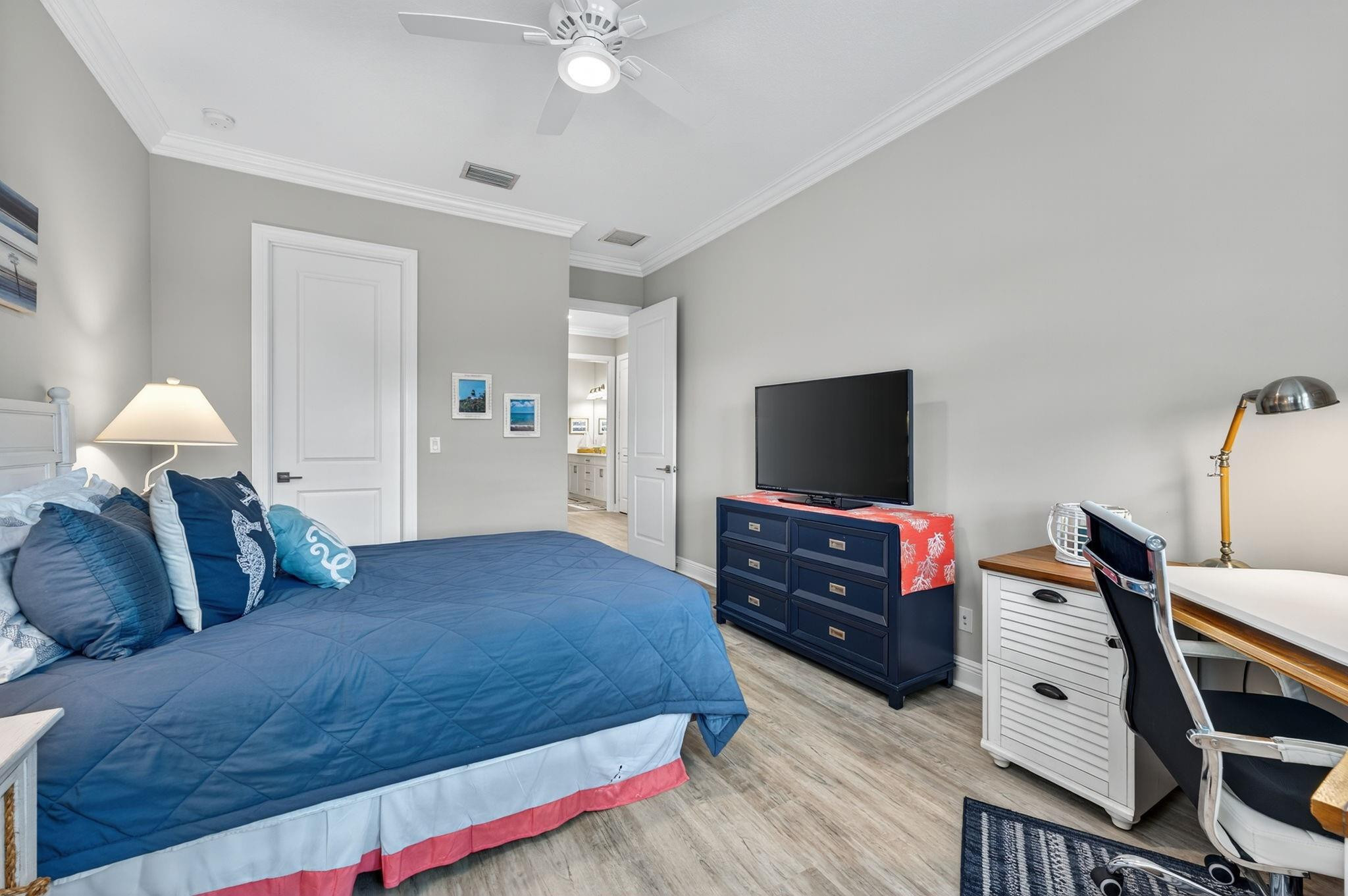 Parkland Bay 183-49 B - Residential