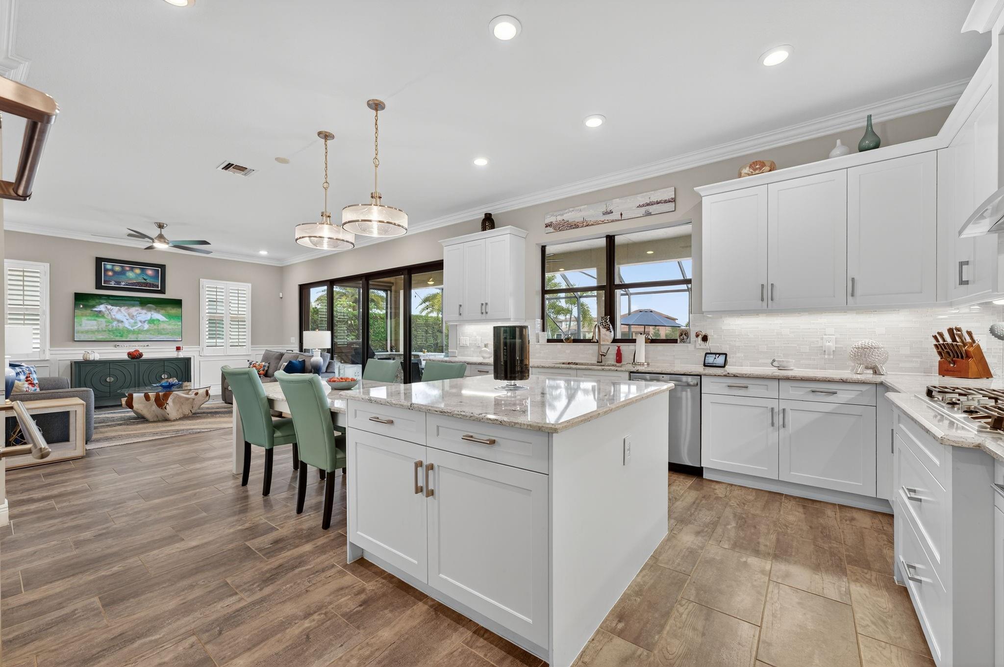 Parkland Bay 183-49 B - Residential