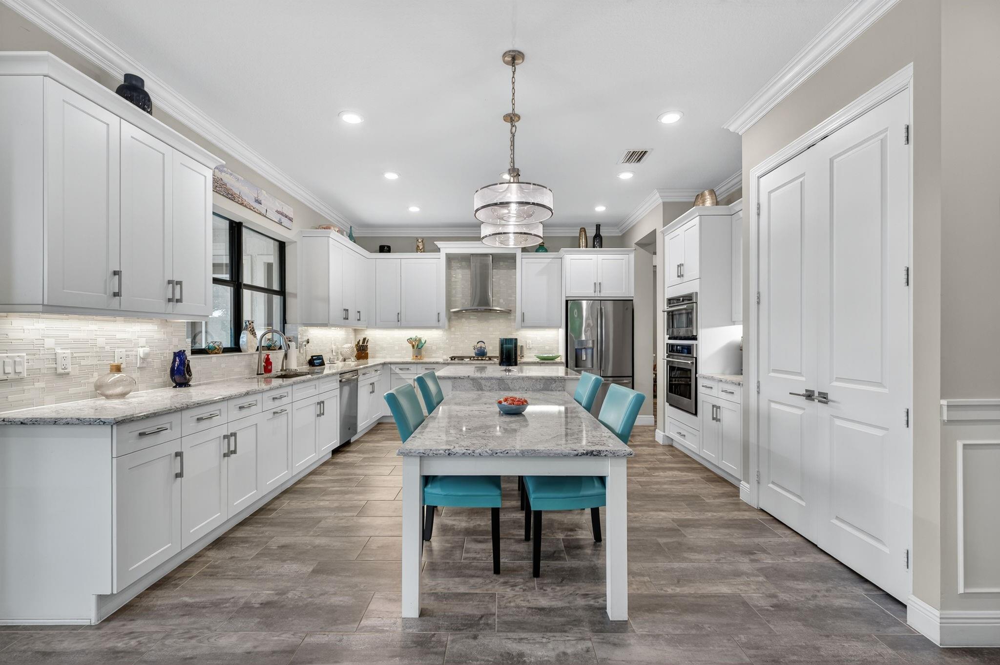 Parkland Bay 183-49 B - Residential