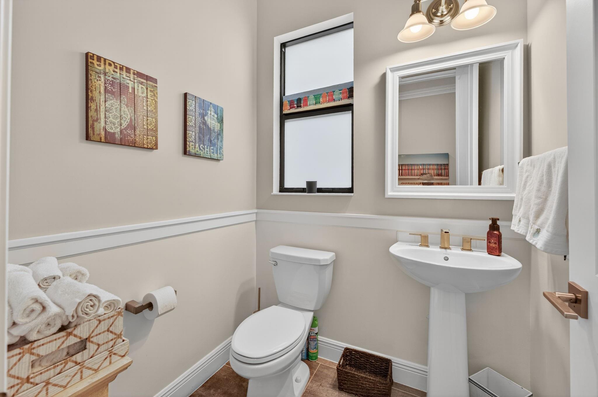 Parkland Bay 183-49 B - Residential