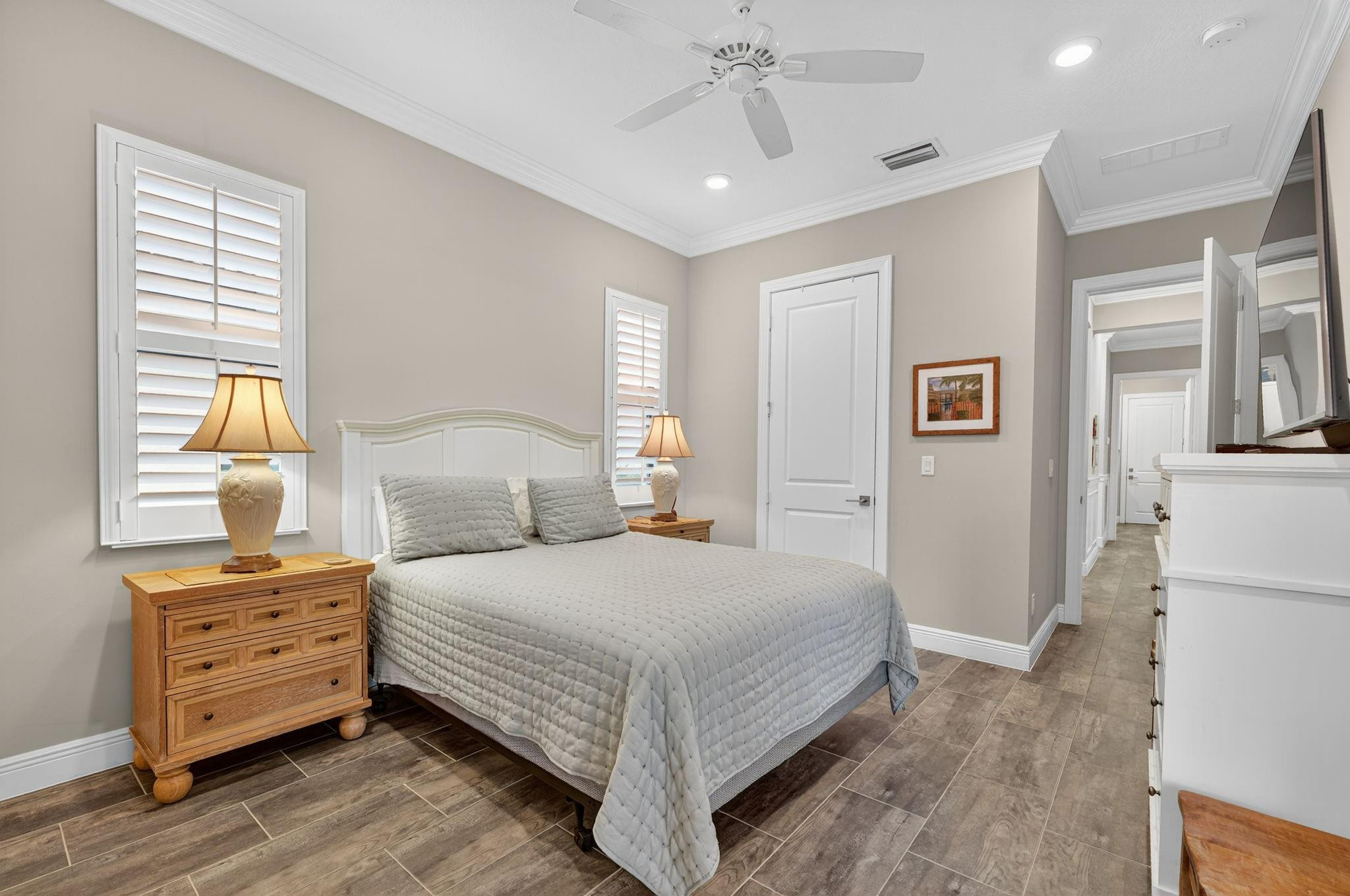 Parkland Bay 183-49 B - Residential