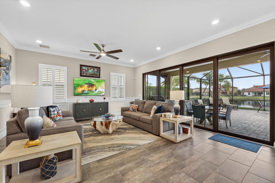 Parkland Bay 183-49 B - Residential