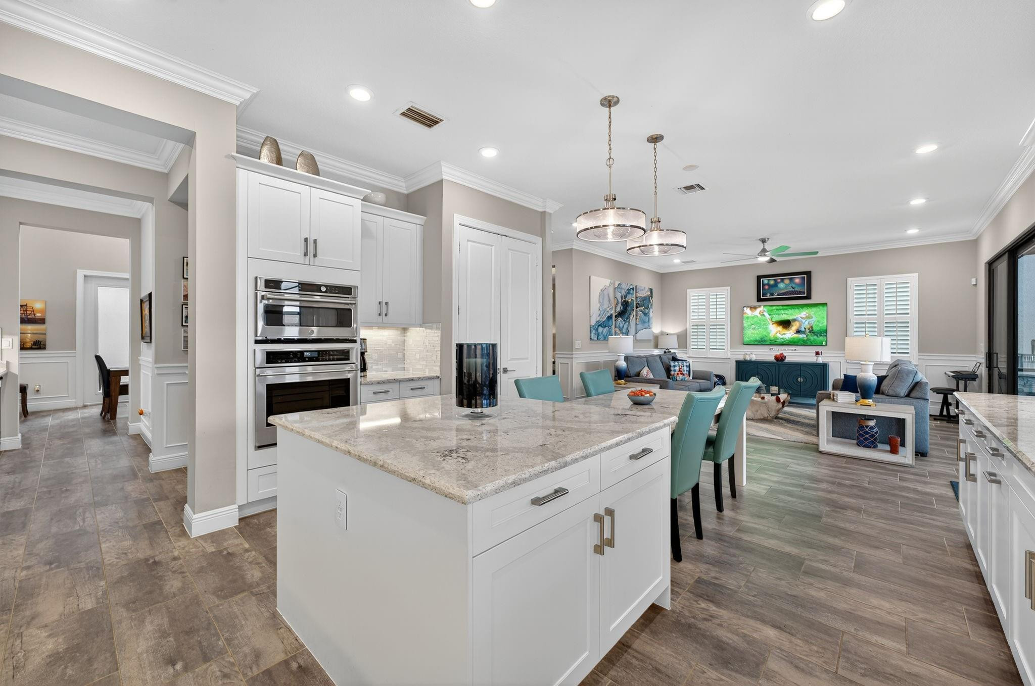 Parkland Bay 183-49 B - Residential