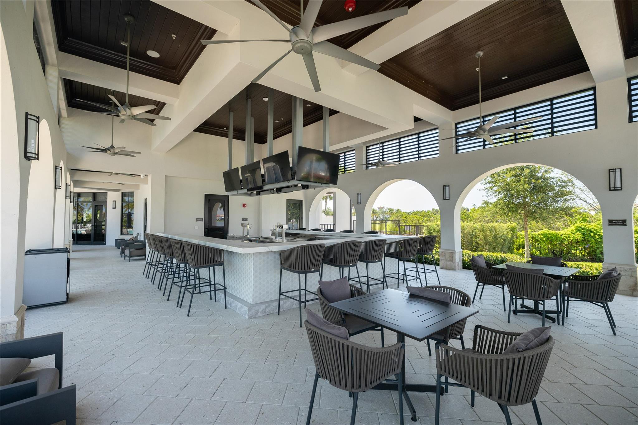 Parkland Bay 183-49 B - Residential