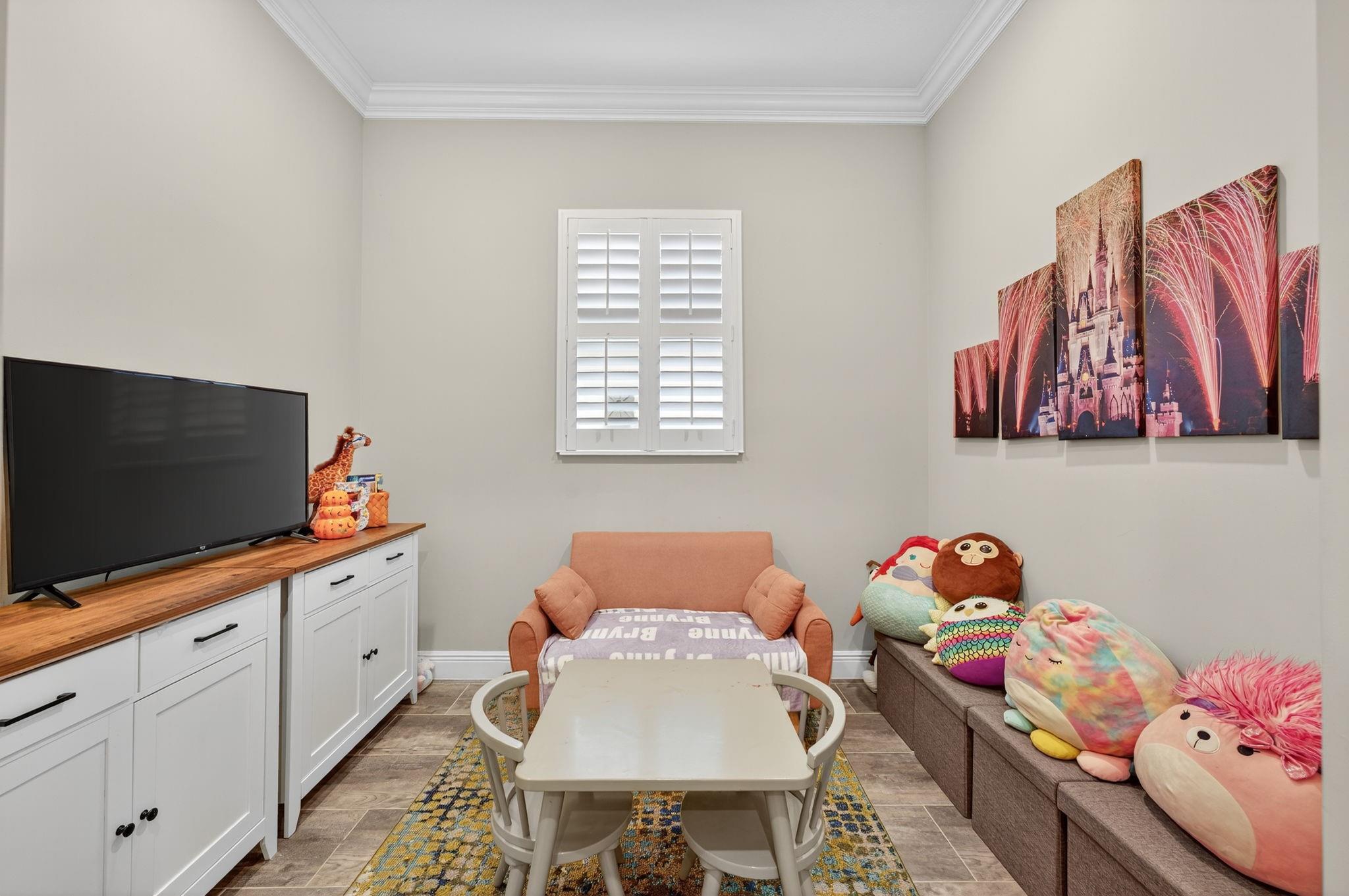 Parkland Bay 183-49 B - Residential