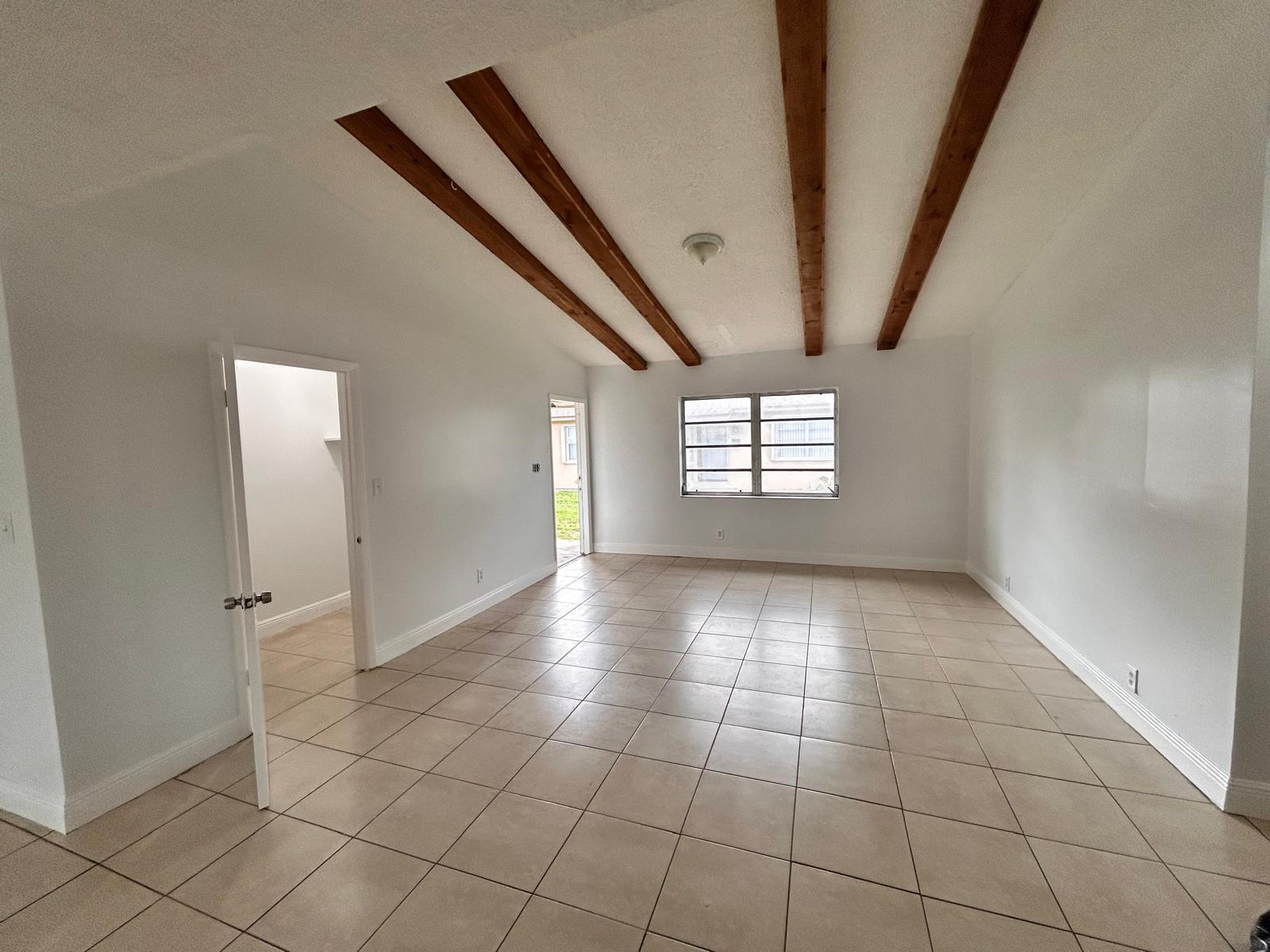 HOLLYWOOD BEACH HEIGHTS SEC - Residential Lease