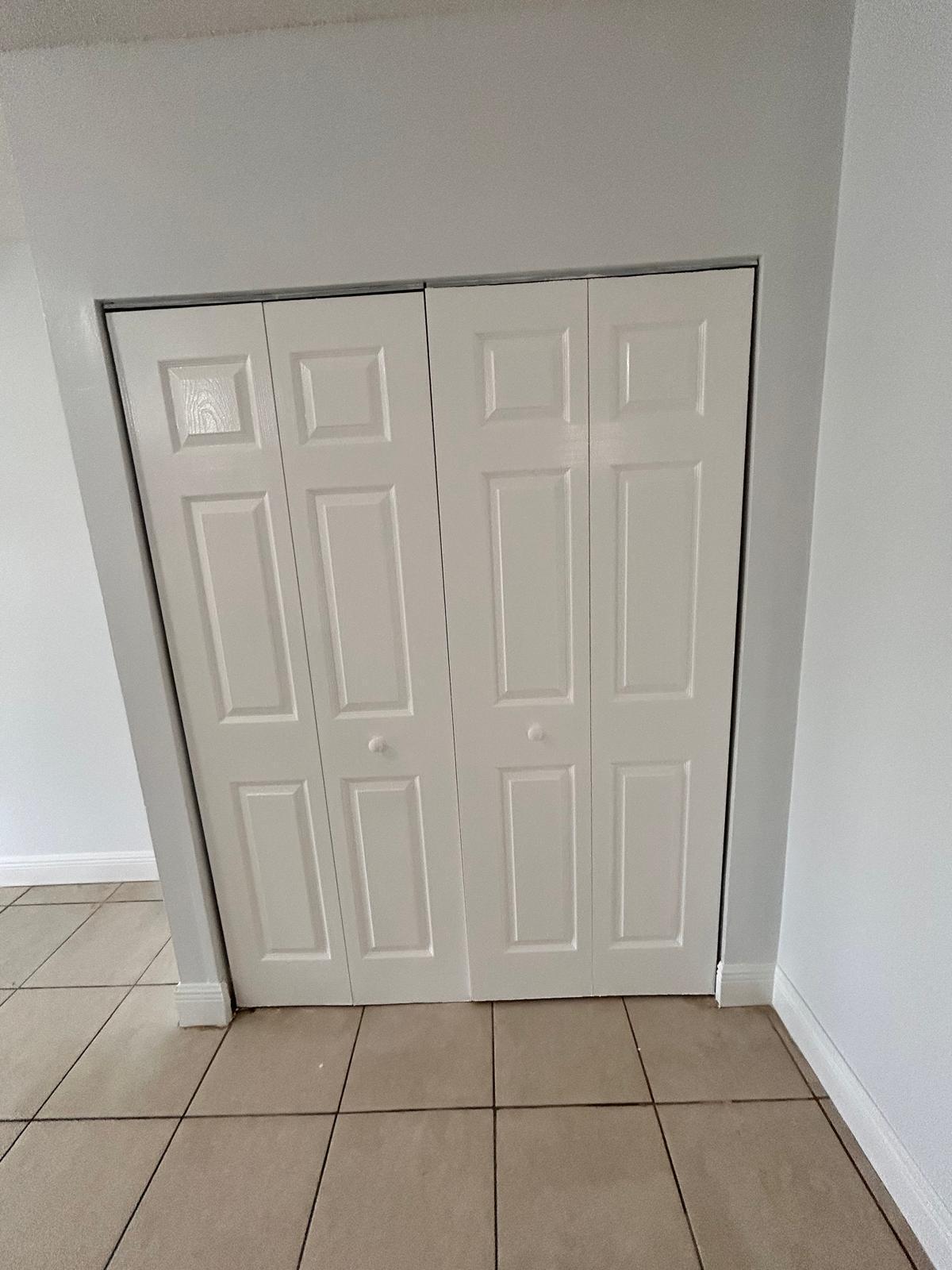 HOLLYWOOD BEACH HEIGHTS SEC - Residential Lease