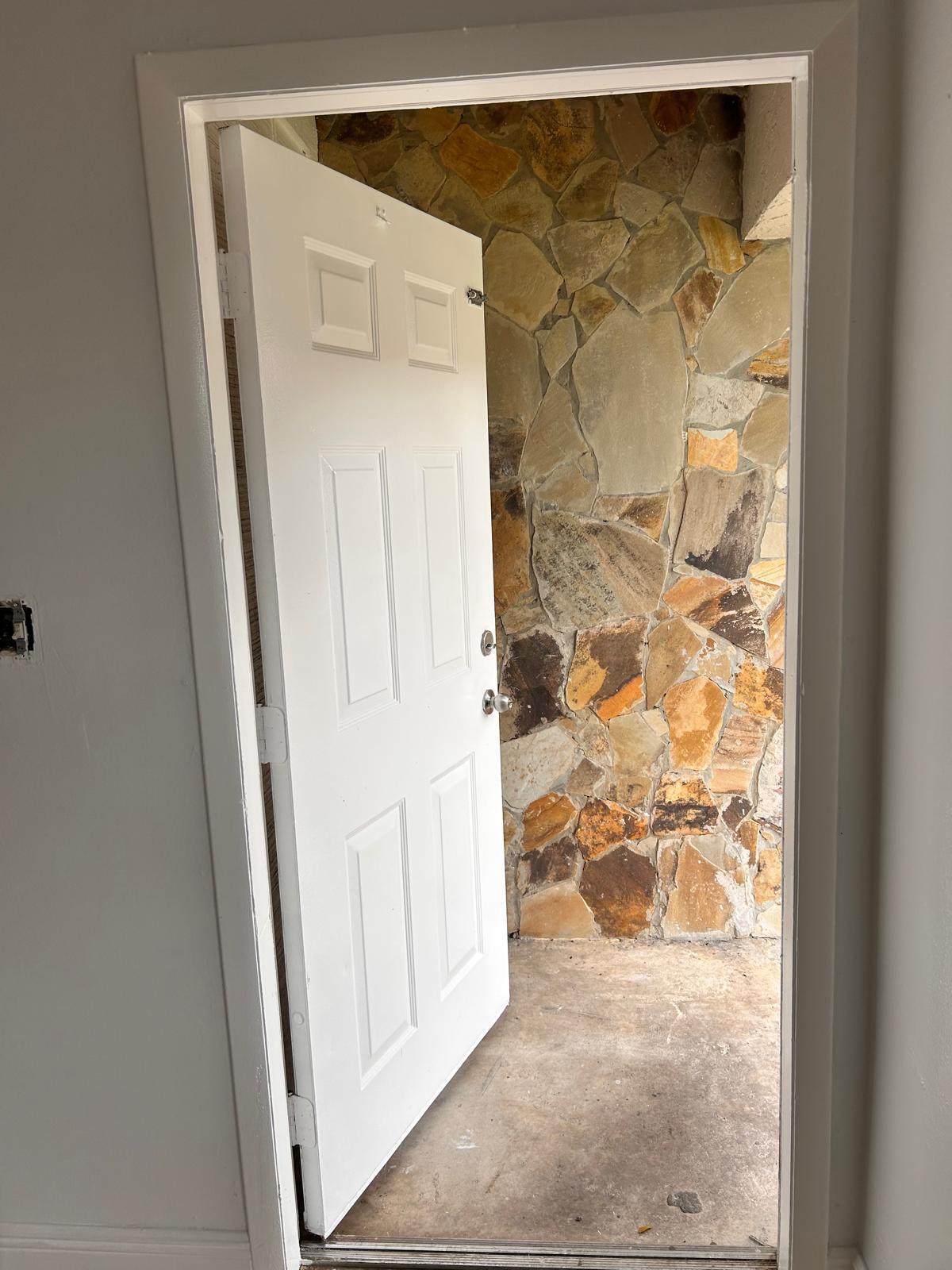 HOLLYWOOD BEACH HEIGHTS SEC - Residential Lease