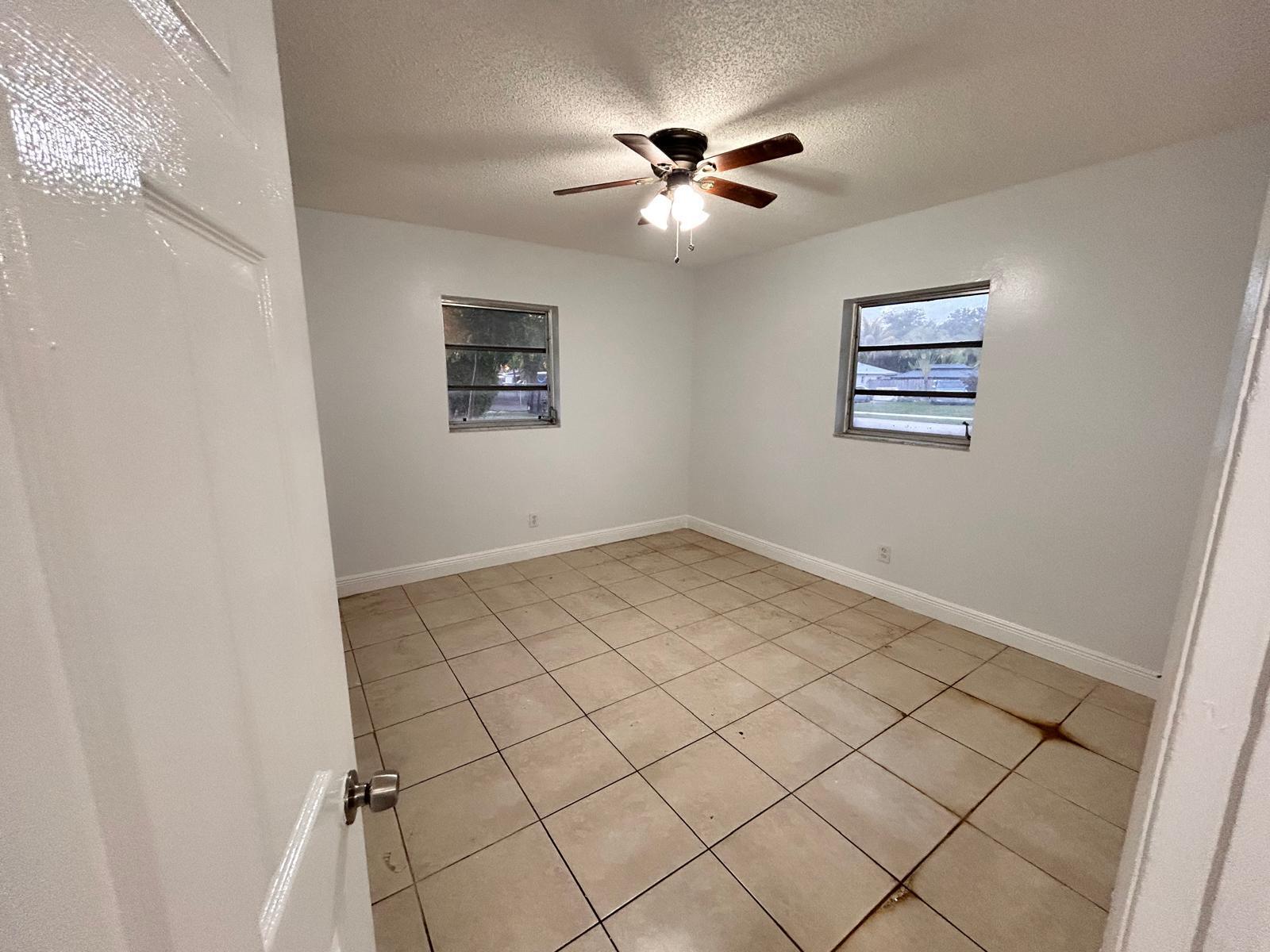 HOLLYWOOD BEACH HEIGHTS SEC - Residential Lease