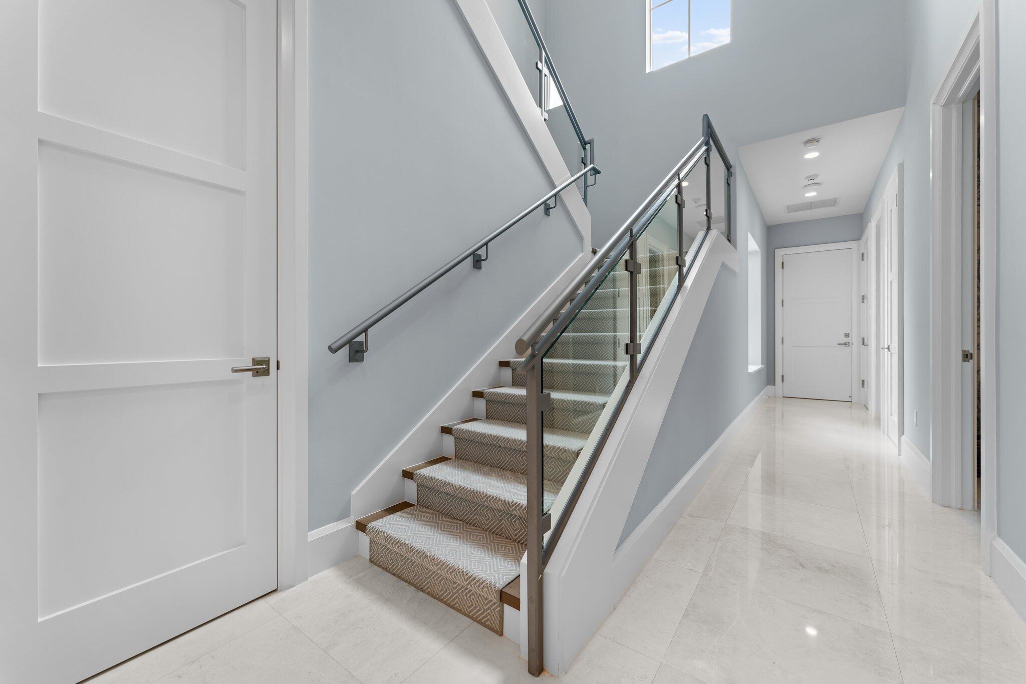 OLD PALM - Residential