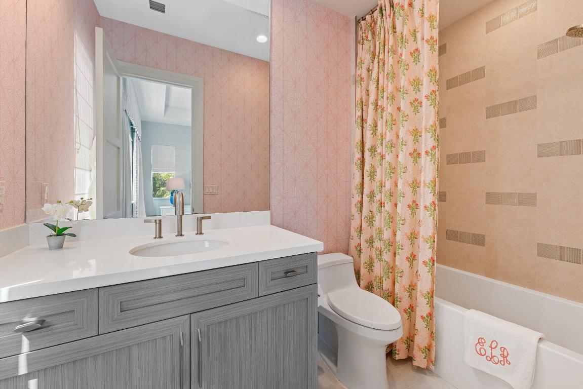 OLD PALM - Residential