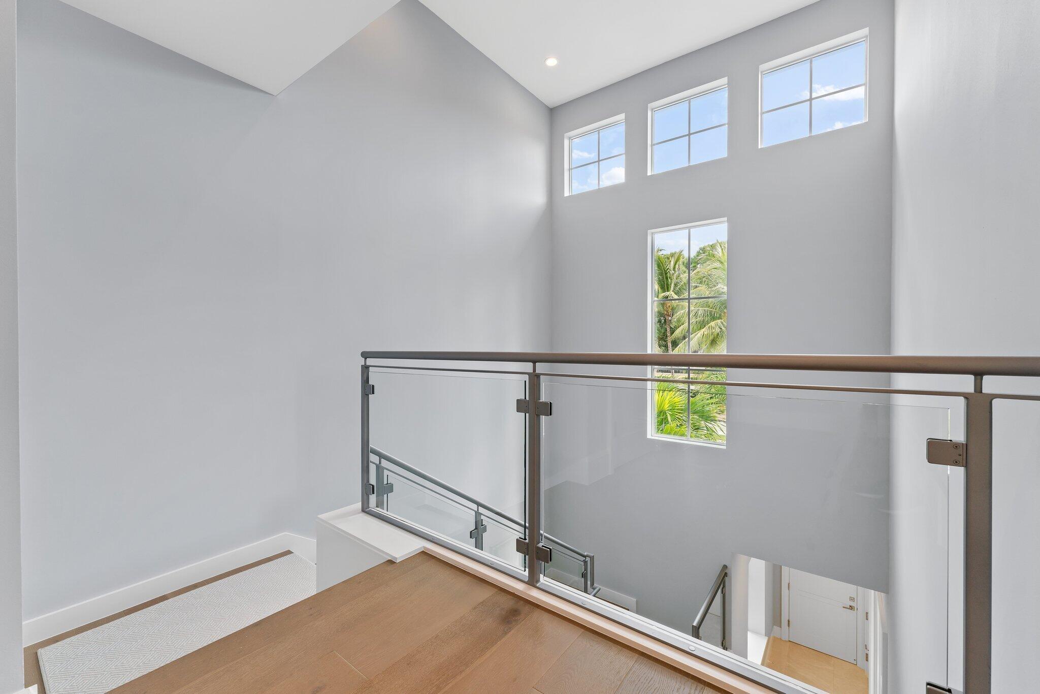 OLD PALM - Residential