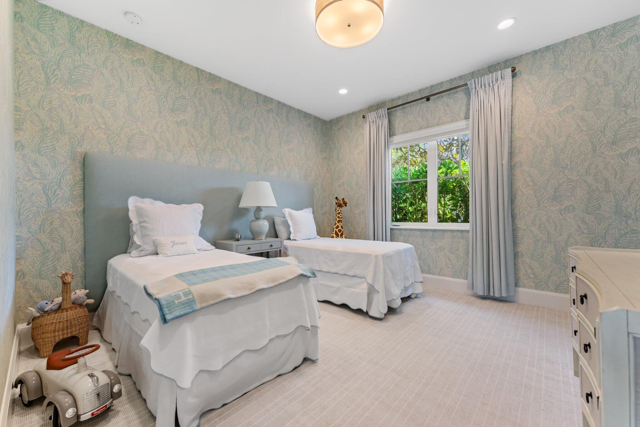 OLD PALM - Residential