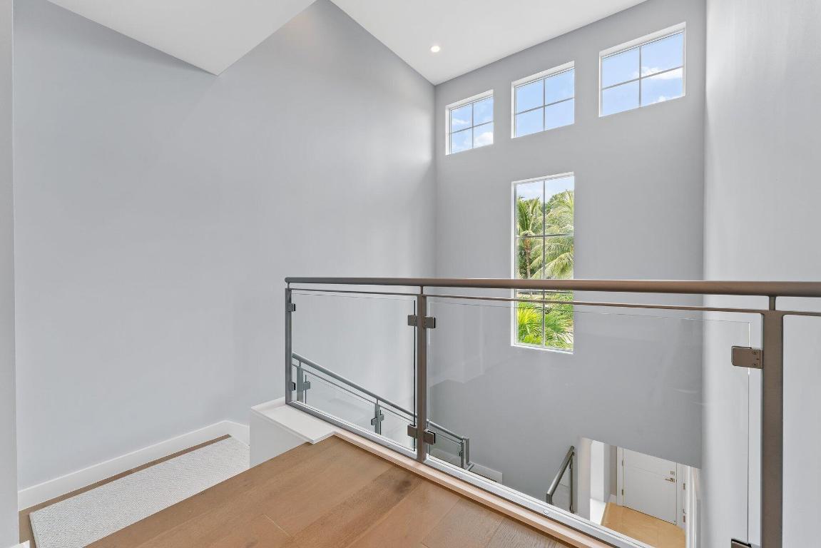 OLD PALM - Residential