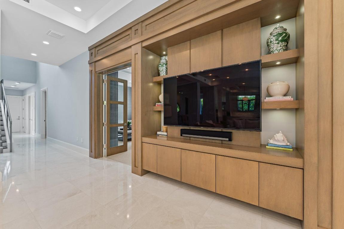 OLD PALM - Residential