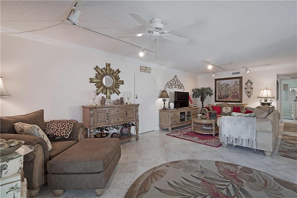 Garden View Apts - Residential