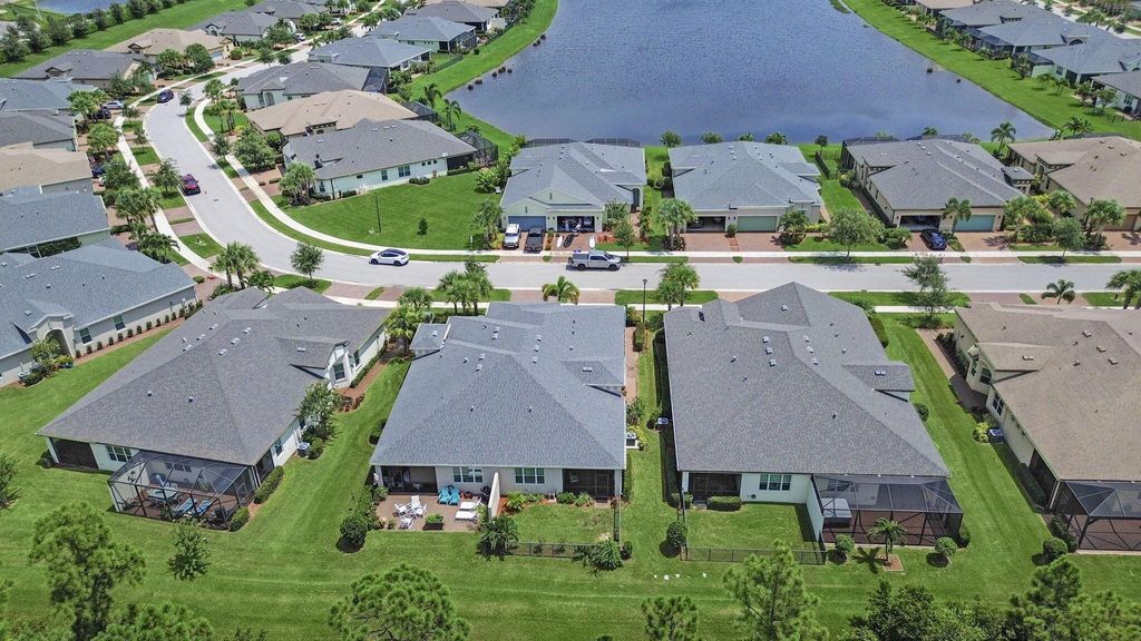 Photo of 12898 SW Lake Fern Circle, Port Saint Lucie, FL 34987 (MLS # R11054904)