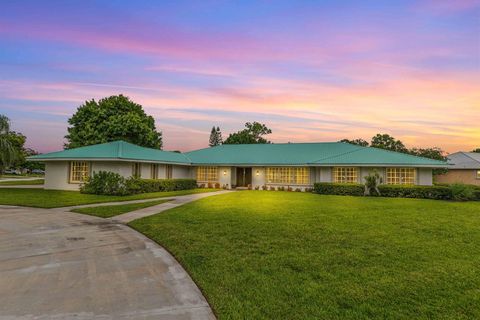 A home in Port St Lucie