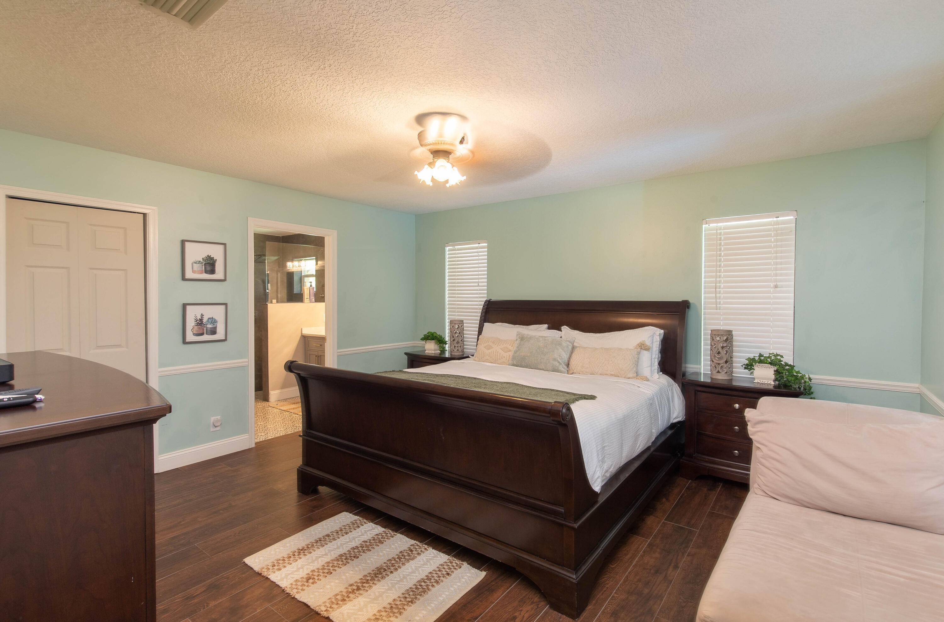 GREENVIEW SHORES 1 OF WELLINGTON - Residential Lease