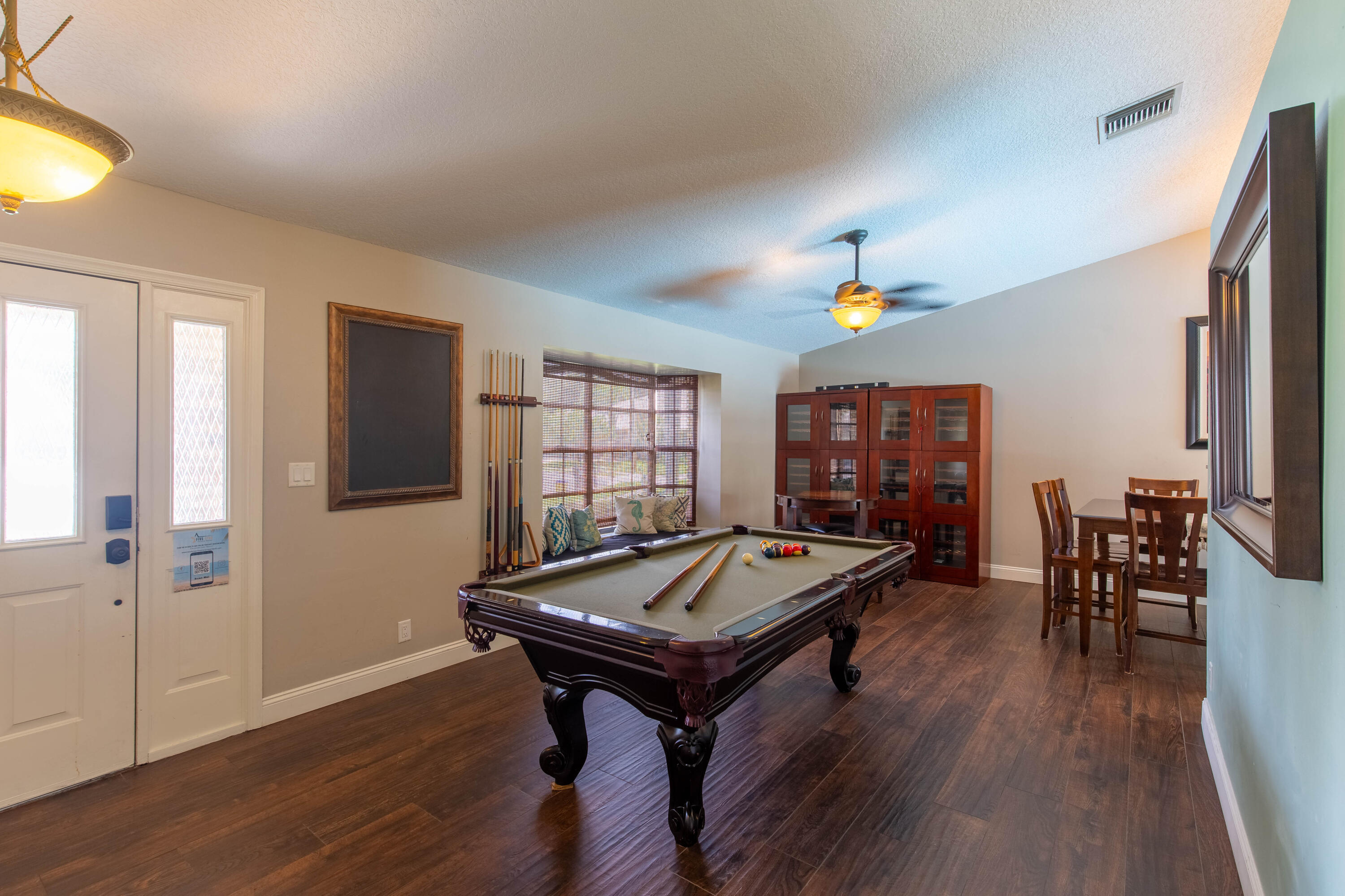 GREENVIEW SHORES 1 OF WELLINGTON - Residential Lease