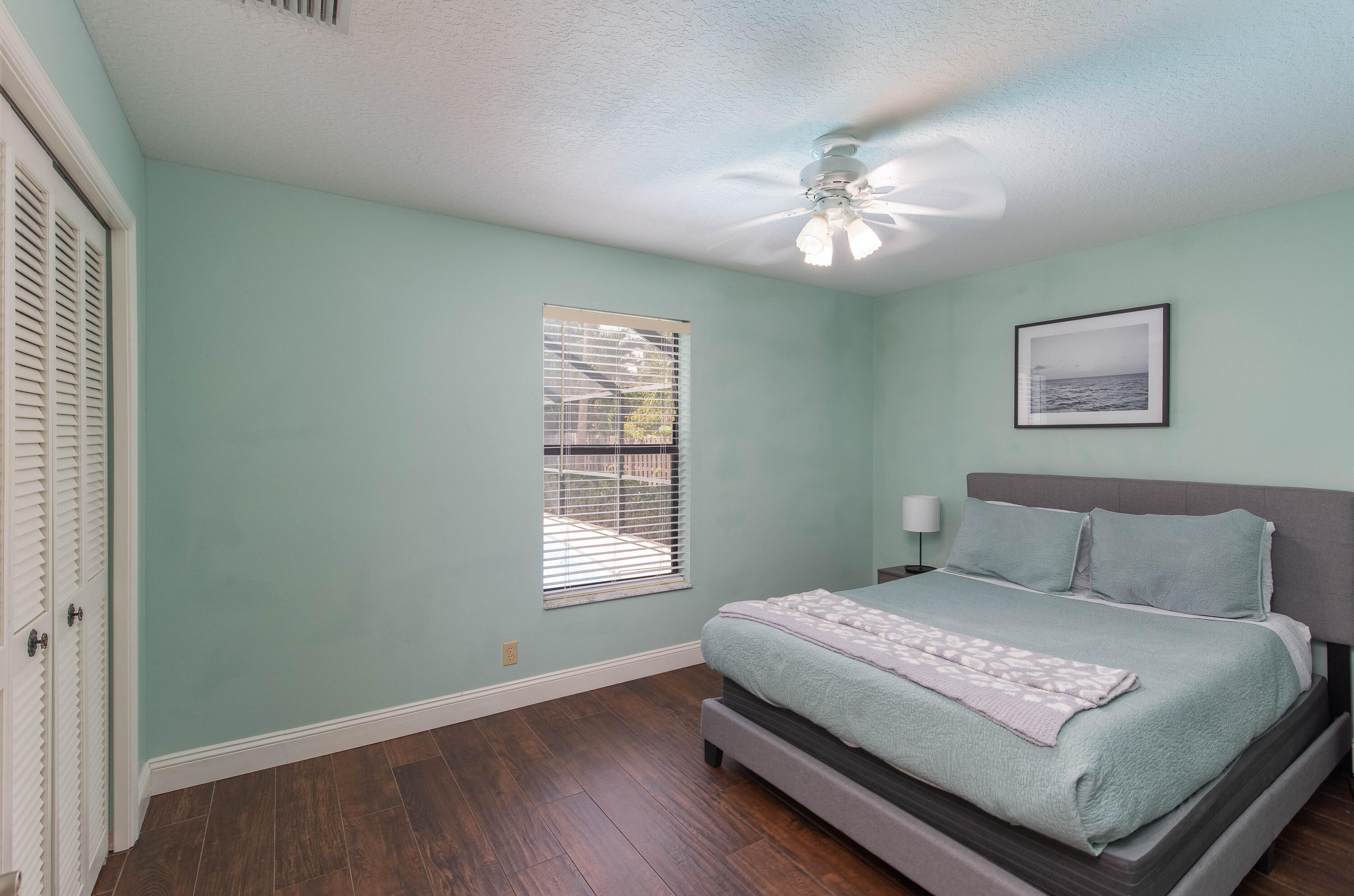 GREENVIEW SHORES 1 OF WELLINGTON - Residential Lease