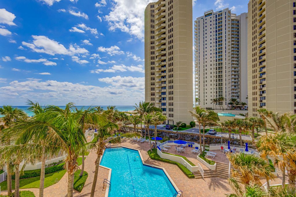 Photo of 3000 N Ocean Drive #4-G, Singer Island, FL 33404 (MLS # R10969326)