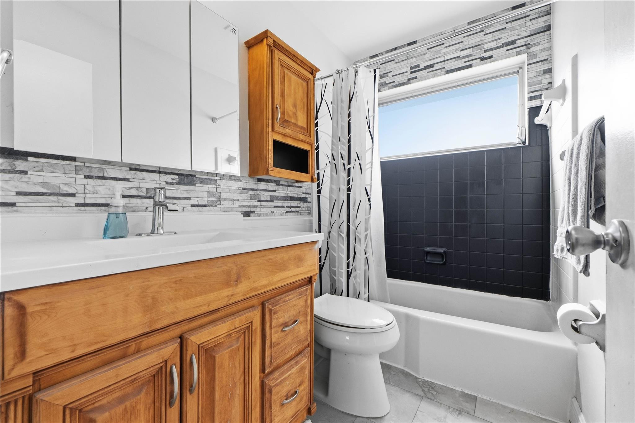 Tamarac Lakes 58-40 B - Residential