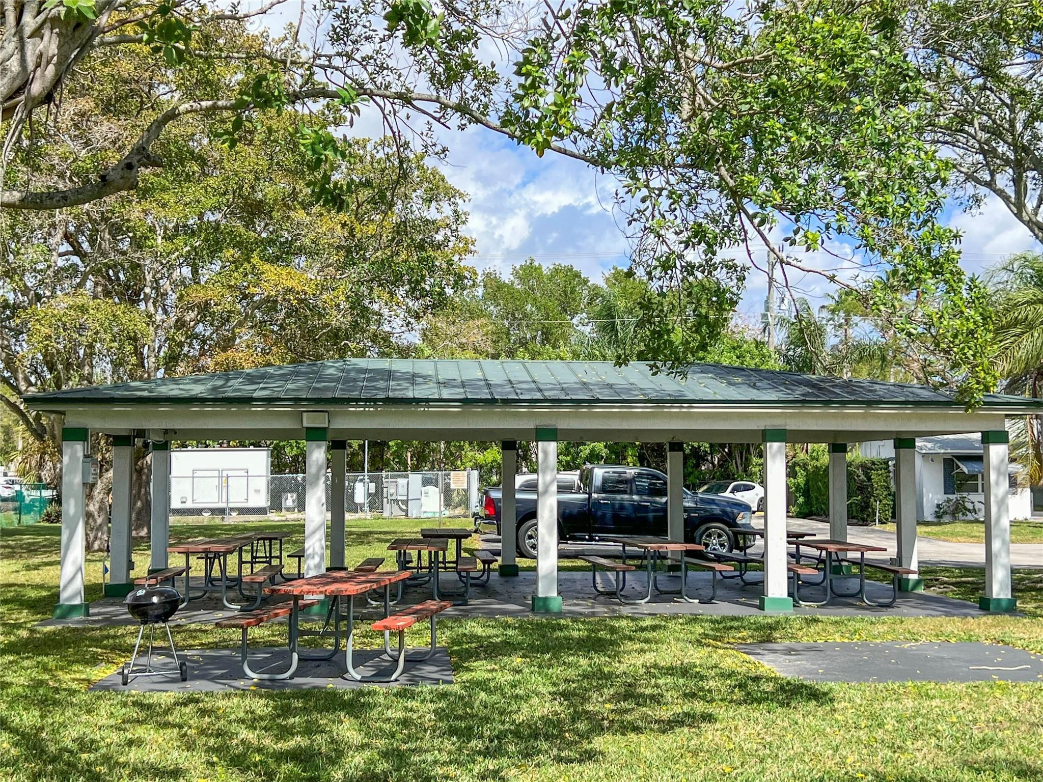 Tamarac Lakes 58-40 B - Residential