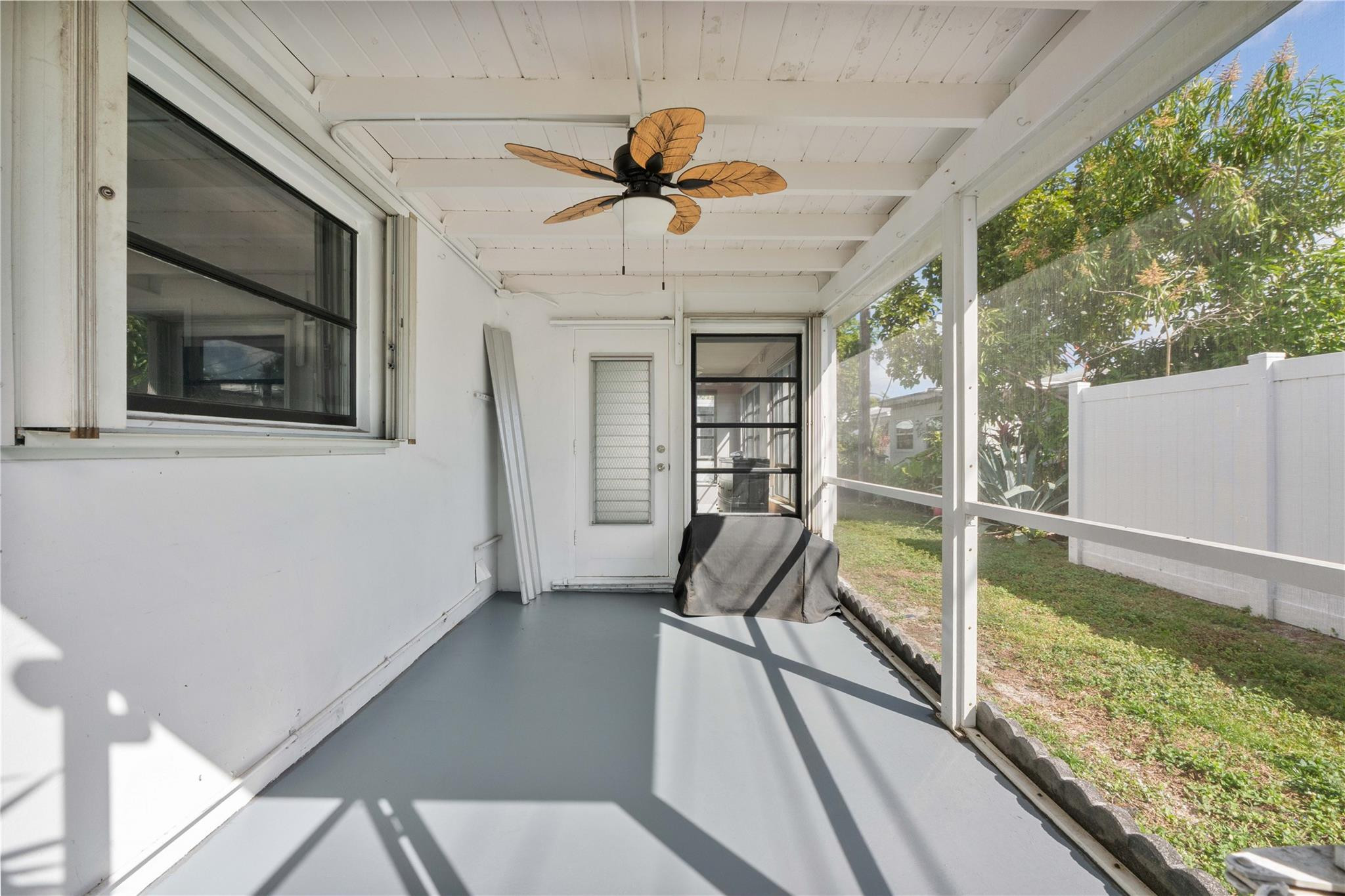 Tamarac Lakes 58-40 B - Residential