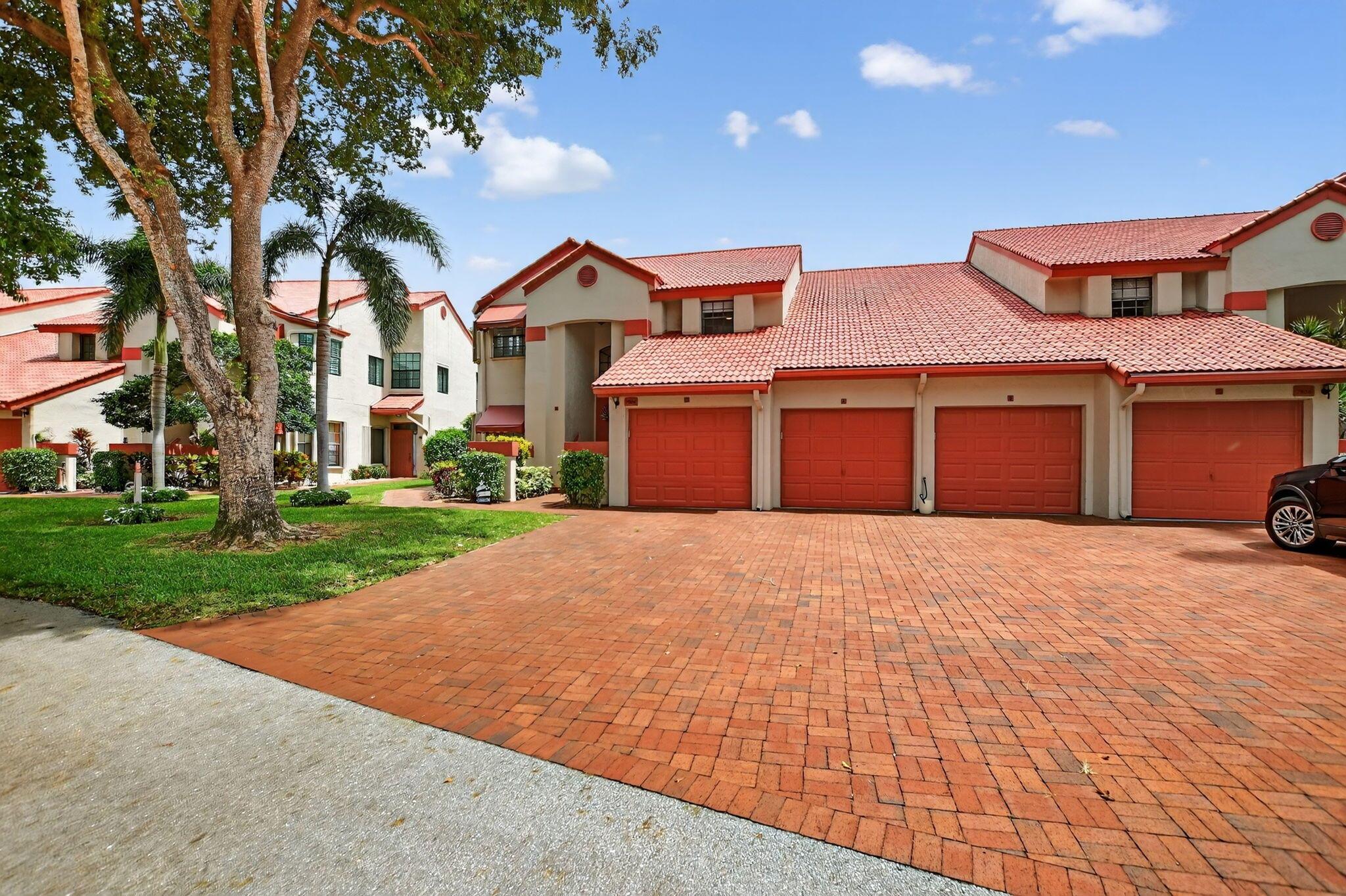 7856 Lexington Club Boulevard C