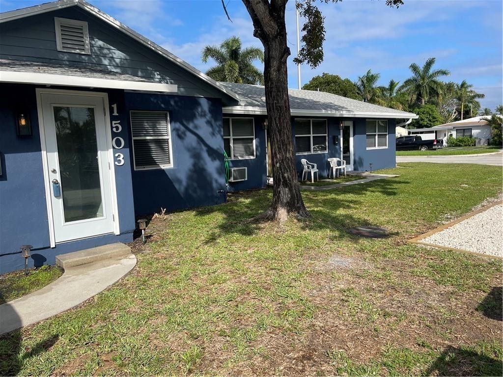 Photo of 1503 NE 15th Avenue S #2, Fort Lauderdale, FL 33304 (MLS # B26029448)