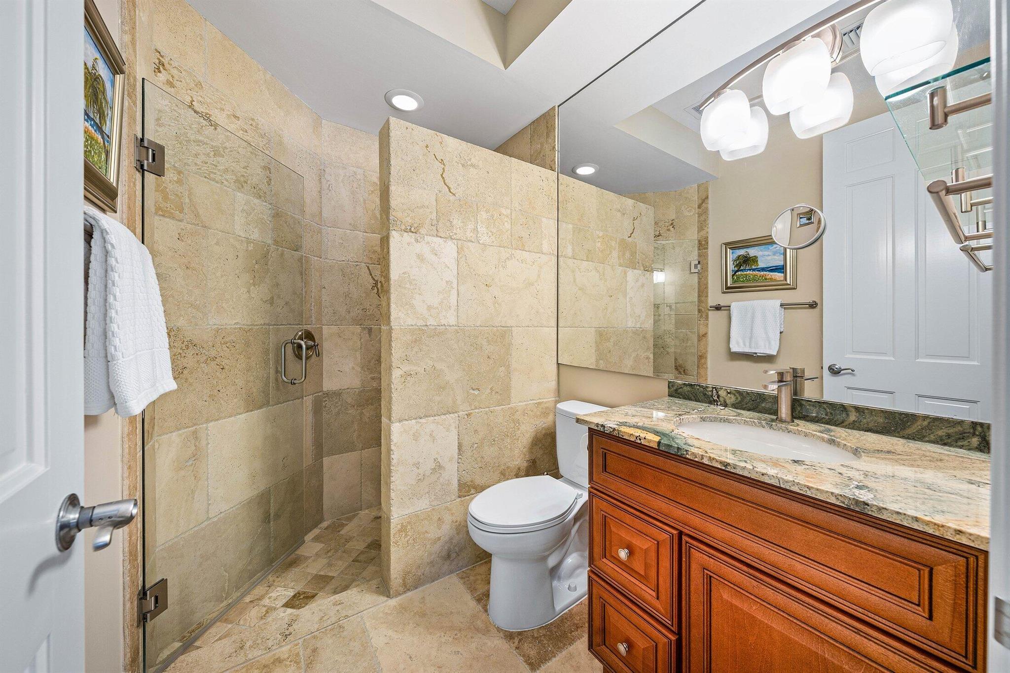 SAILFISH POINT - Residential