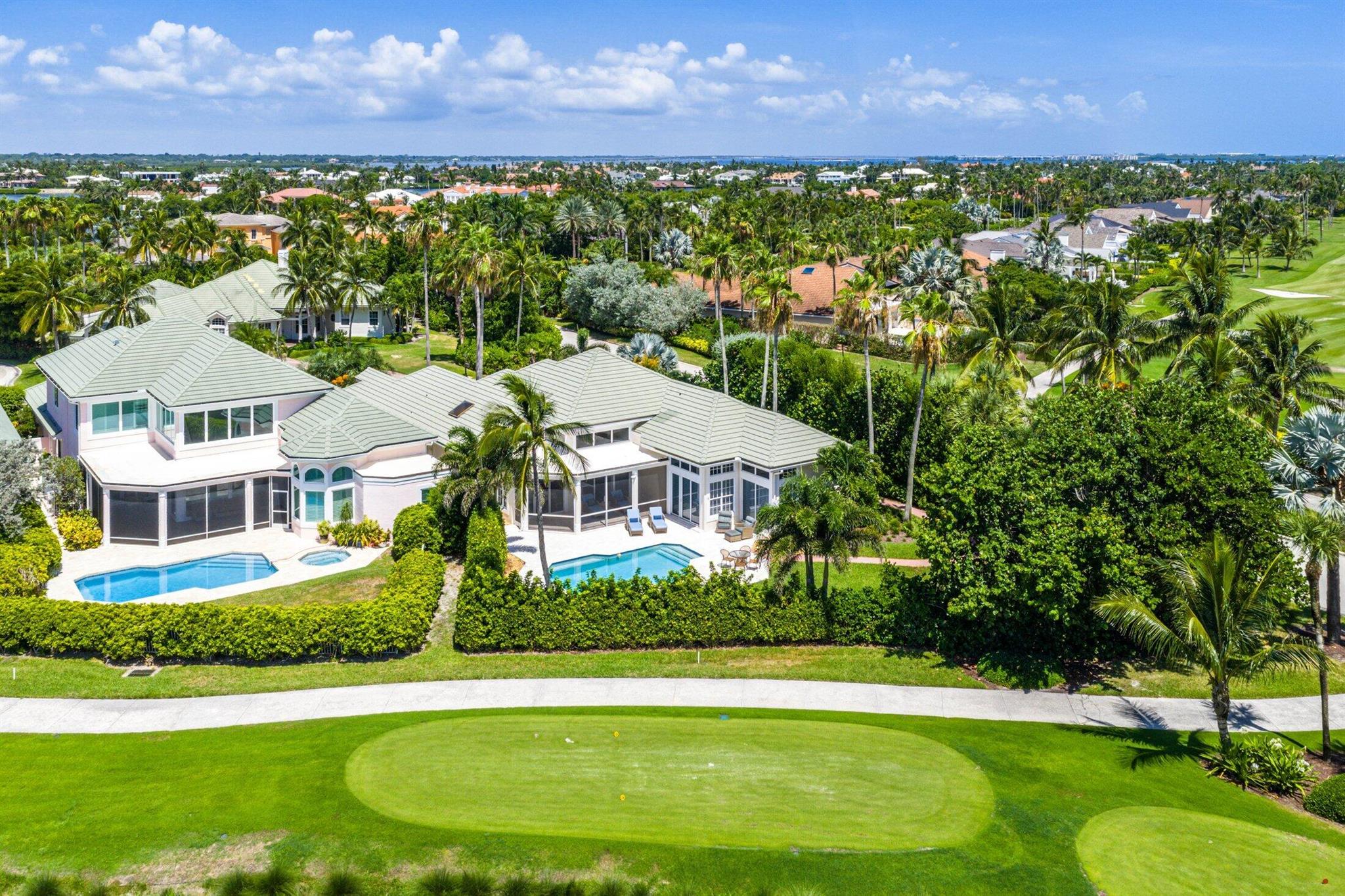SAILFISH POINT - Residential