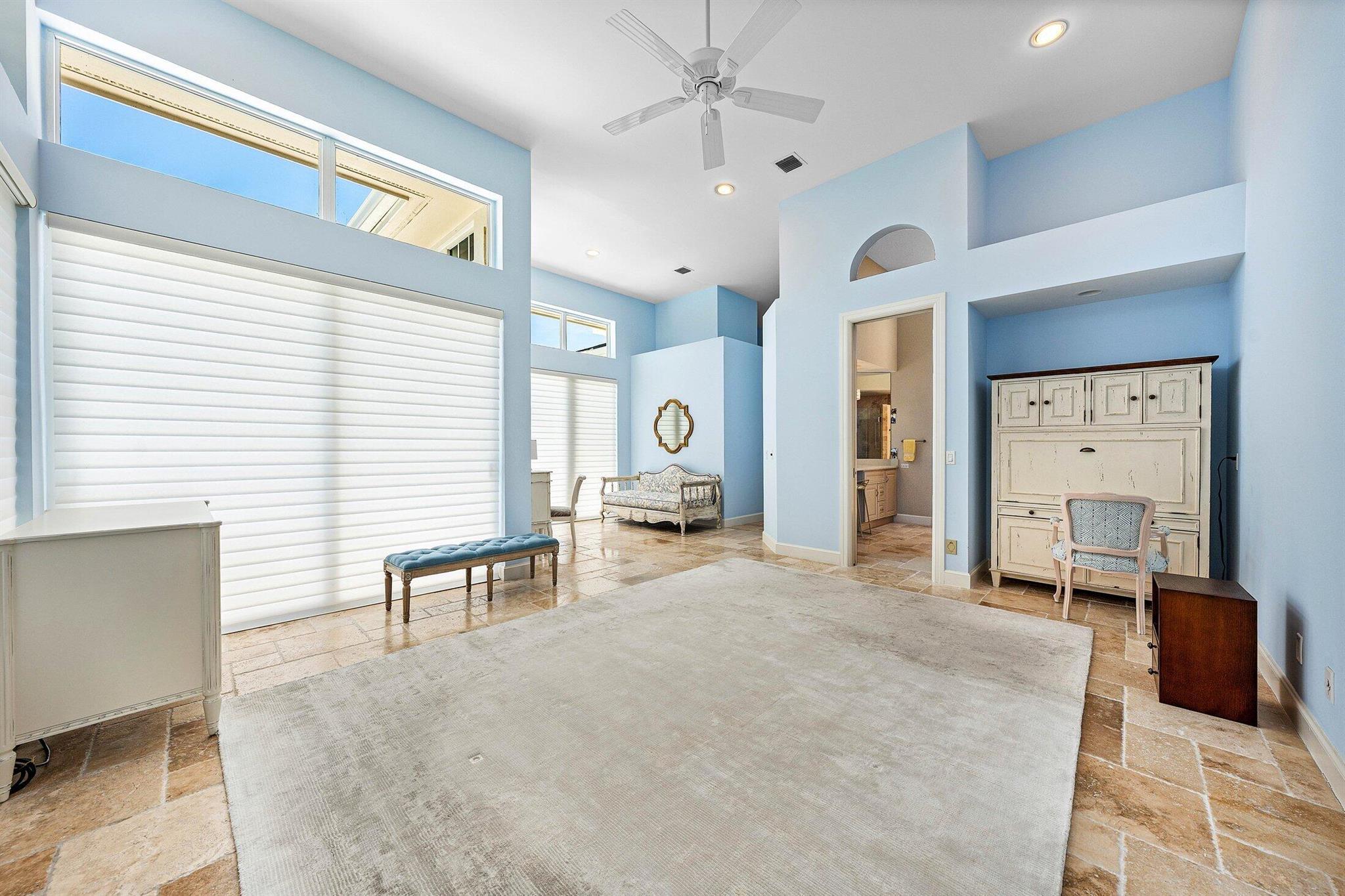 SAILFISH POINT - Residential