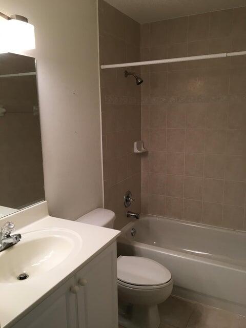 SUNRISE GOLF VILLAGE SECTION 24 - Residential Lease