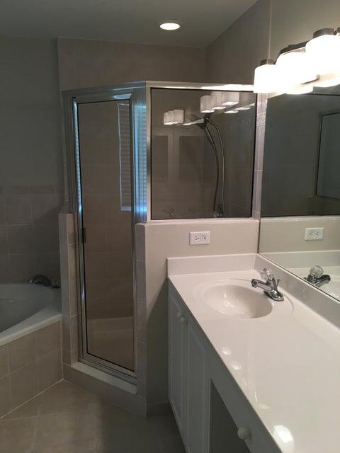 SUNRISE GOLF VILLAGE SECTION 24 - Residential Lease