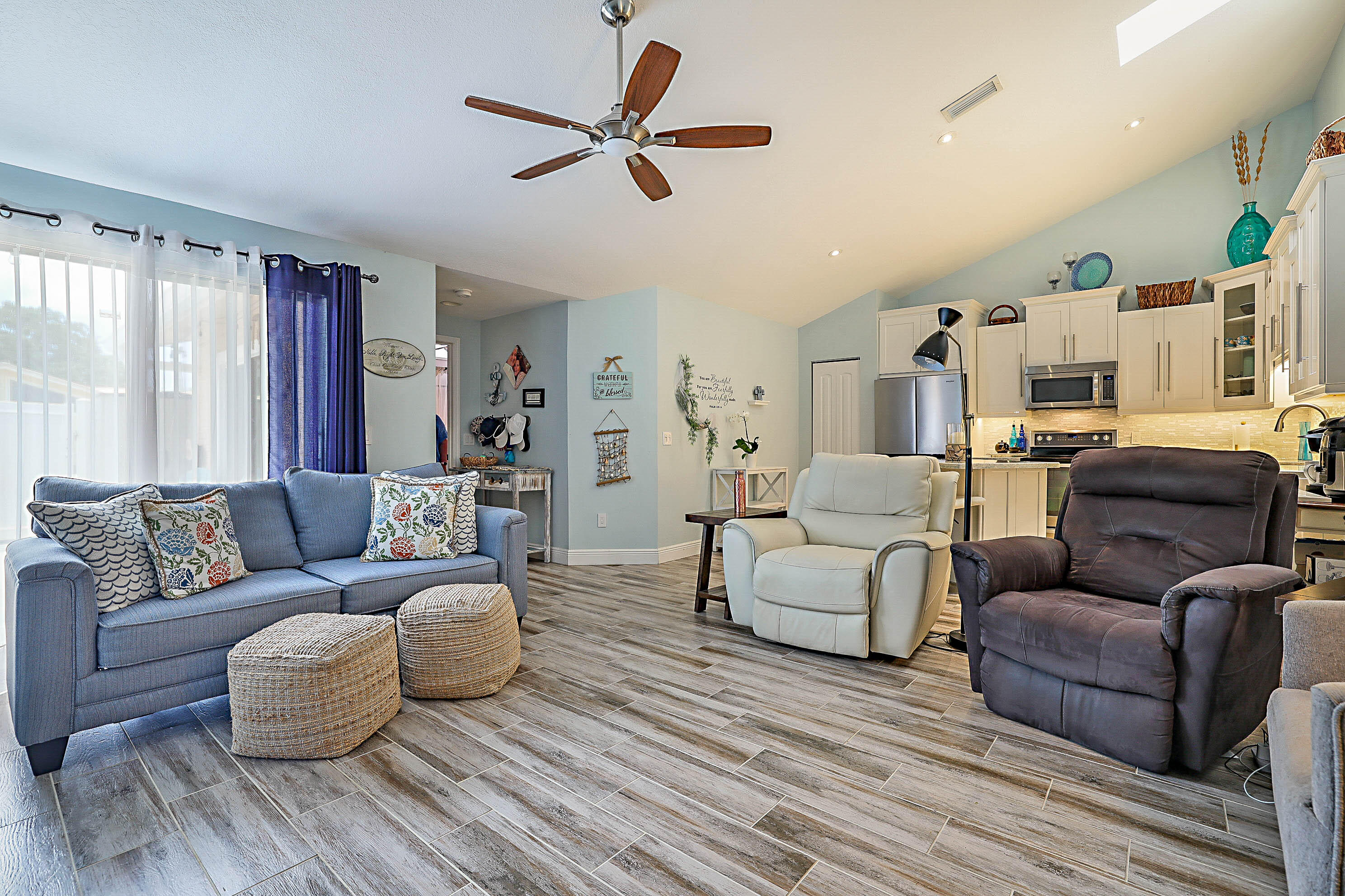 5729 Golden Eagle Circle