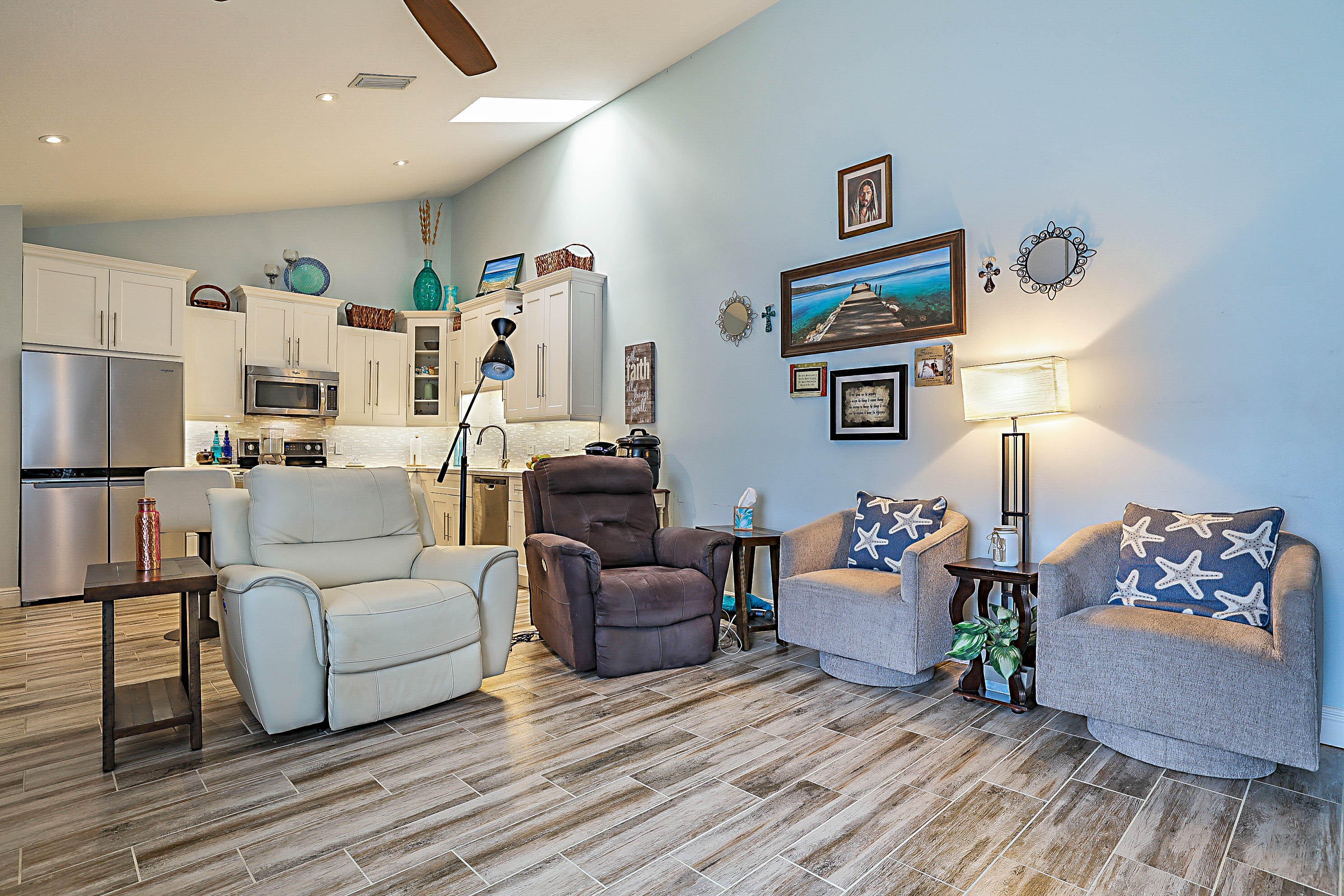 5729 Golden Eagle Circle