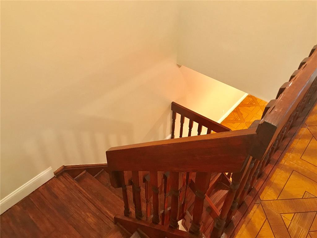 GOLDEN RAINTREE VI - Residential