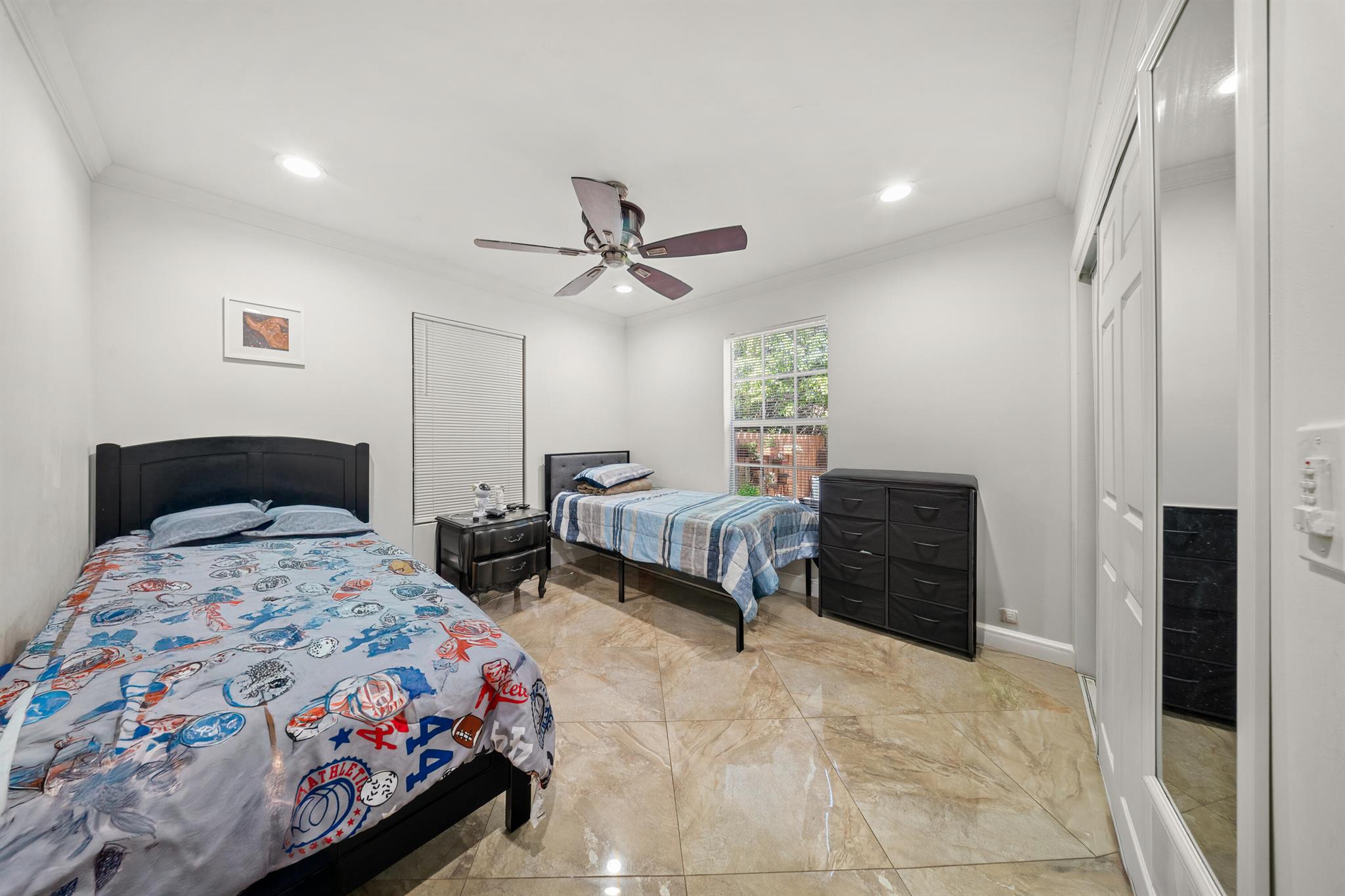 4281 Forest Lane