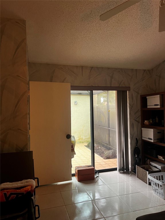 APPLEWOOD VILLAGE 1 - Residential