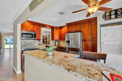 6722 Moonlit Drive Delray Beach FL 33446