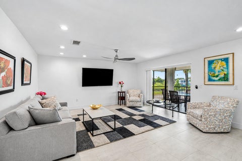 Tiny photo for 21 Southport Lane #B, Boynton Beach, FL 33436 (MLS # B26089752)