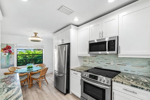 Tiny photo for 21 Southport Lane #B, Boynton Beach, FL 33436 (MLS # B26089752)
