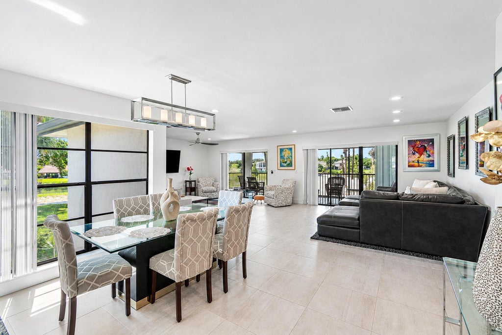 Photo of 21 Southport Lane #B, Boynton Beach, FL 33436 (MLS # B26089752)
