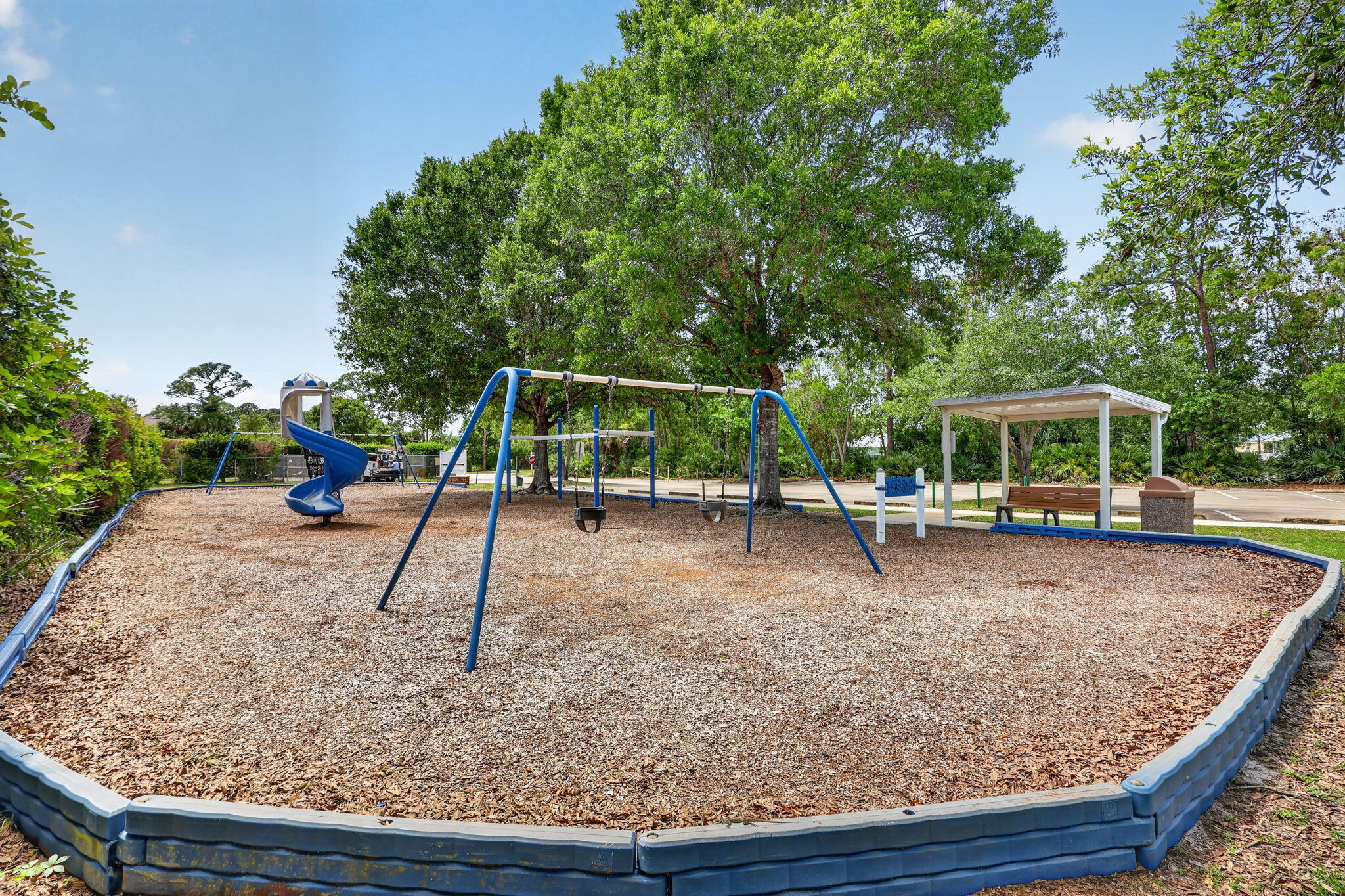 RIVER PLACE ON THE ST LUCIE NO 10 1ST REPLAT - Residential