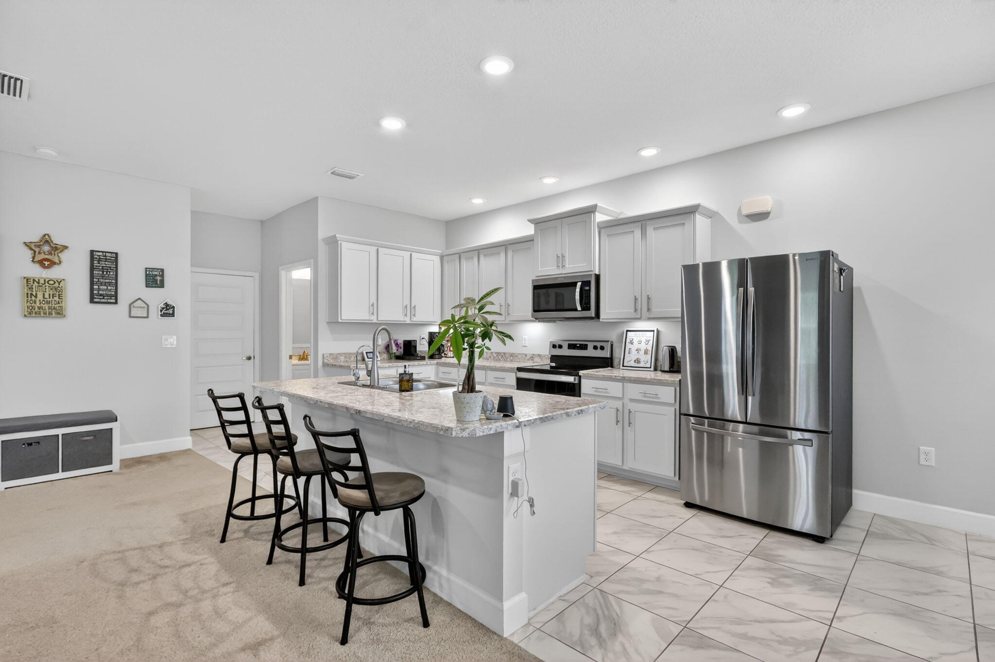 RIVER PLACE ON THE ST LUCIE NO 10 1ST REPLAT - Residential