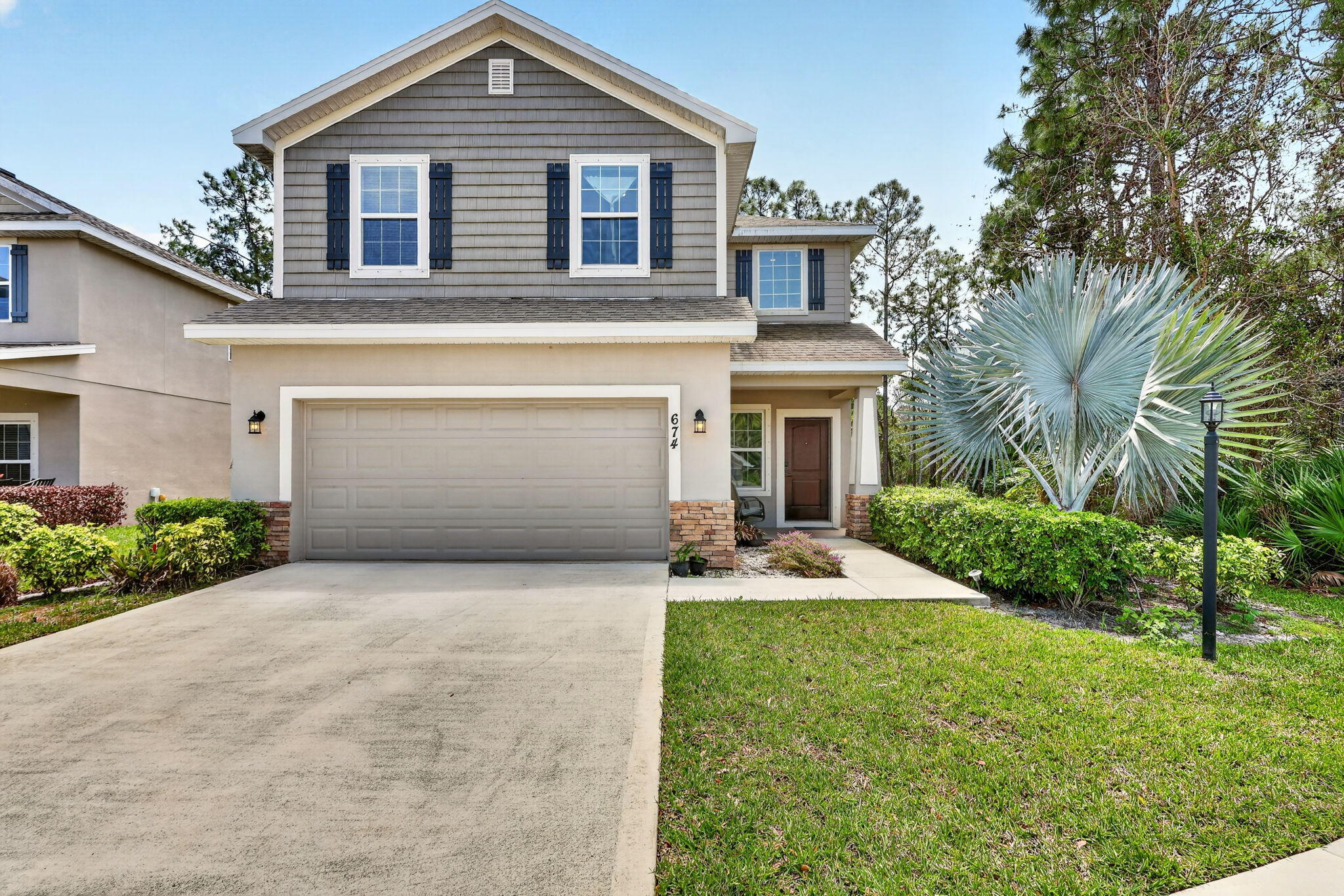RIVER PLACE ON THE ST LUCIE NO 10 1ST REPLAT - Residential