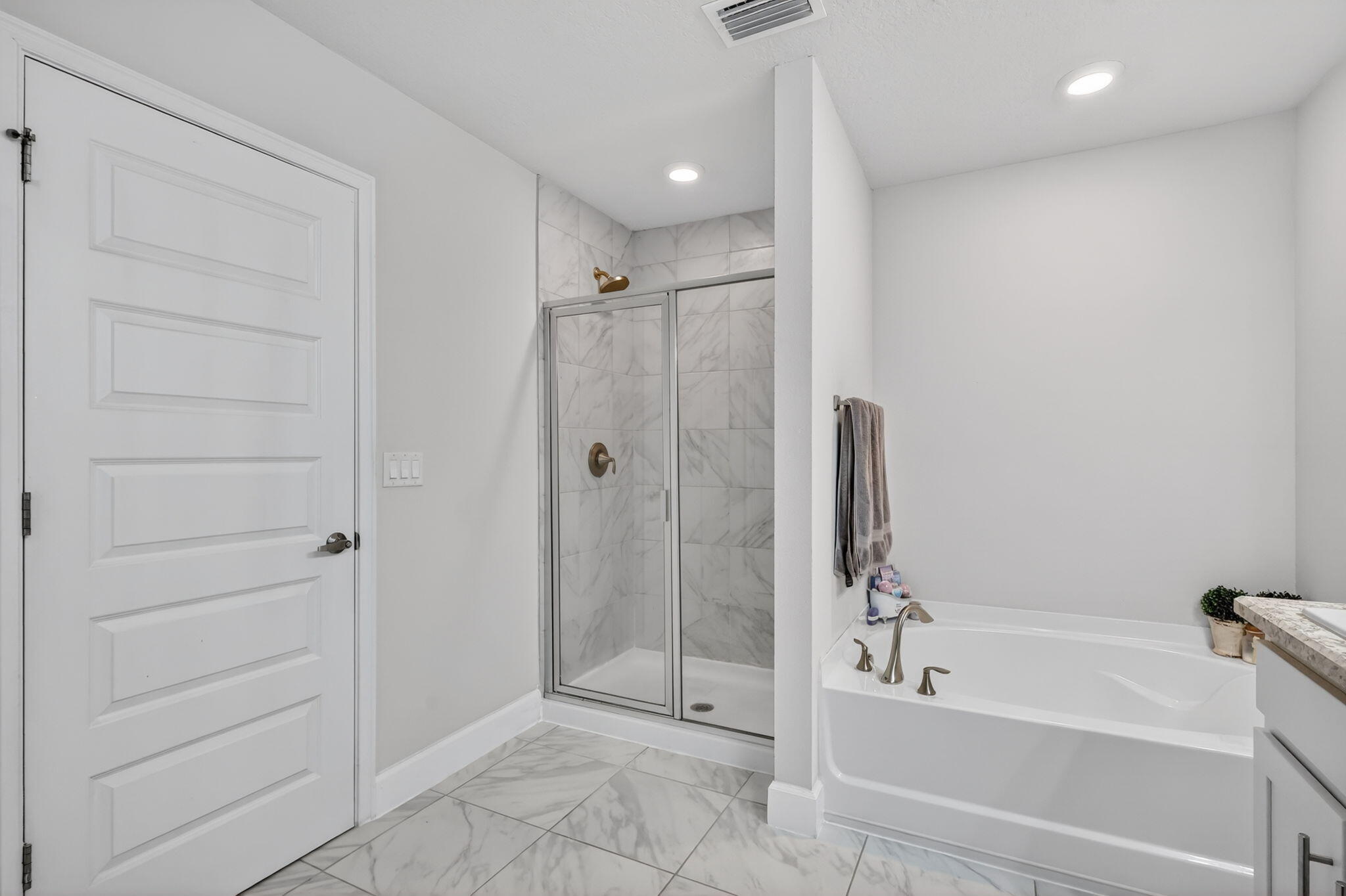 RIVER PLACE ON THE ST LUCIE NO 10 1ST REPLAT - Residential