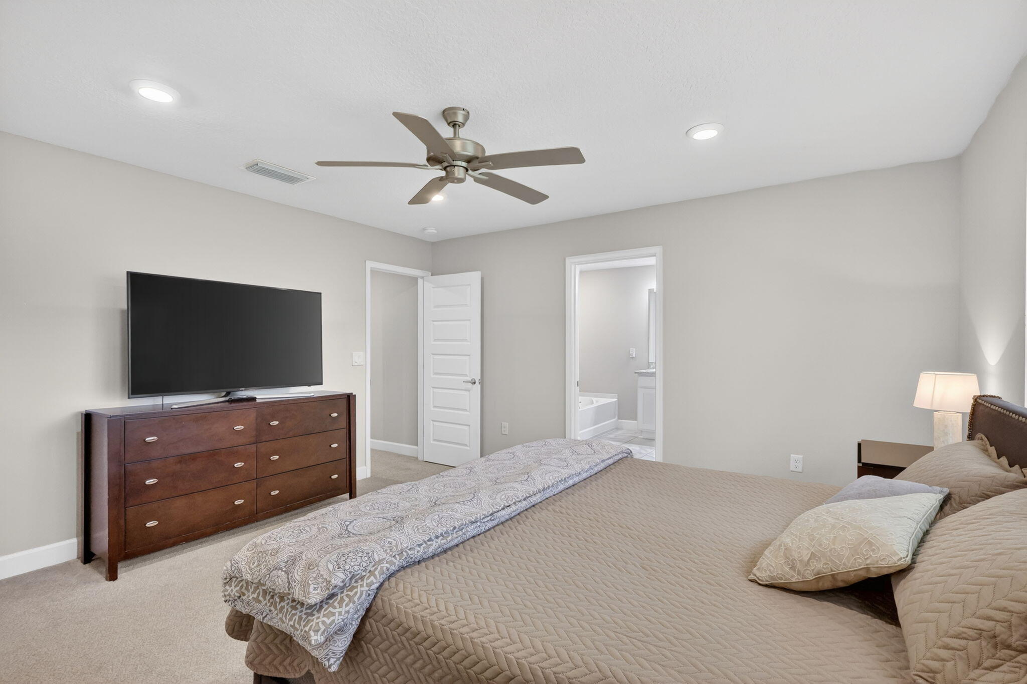 RIVER PLACE ON THE ST LUCIE NO 10 1ST REPLAT - Residential
